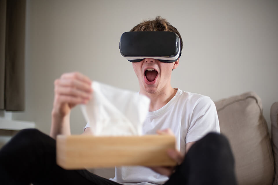 VR_男_テッシュ