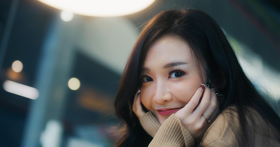 女_笑顔