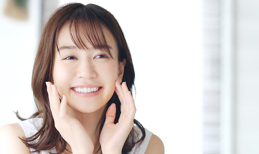 女