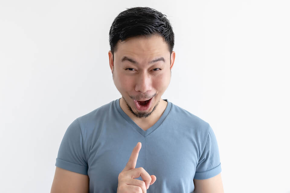 変な顔のおじさん