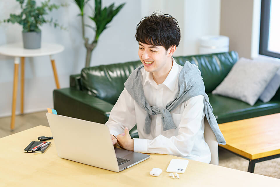 PC_若い男