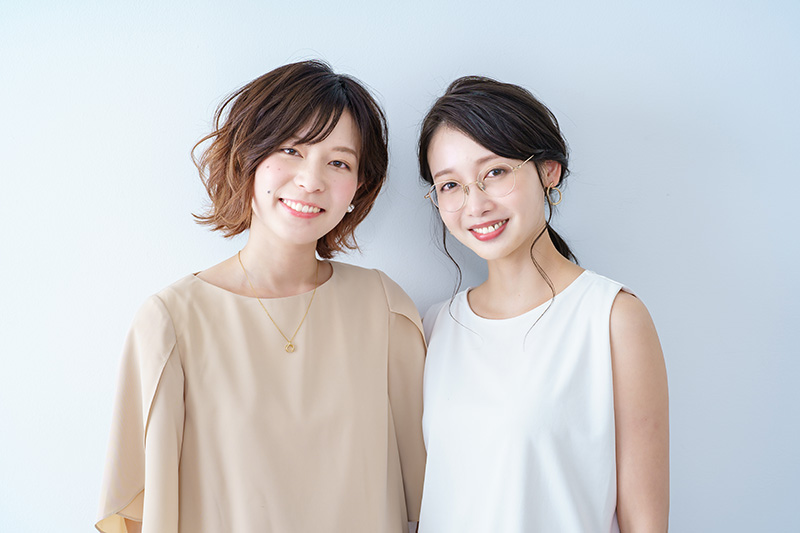 女_二人
