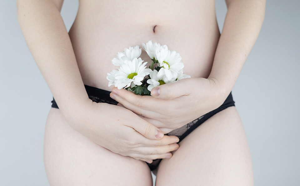 女_下着_股間に花