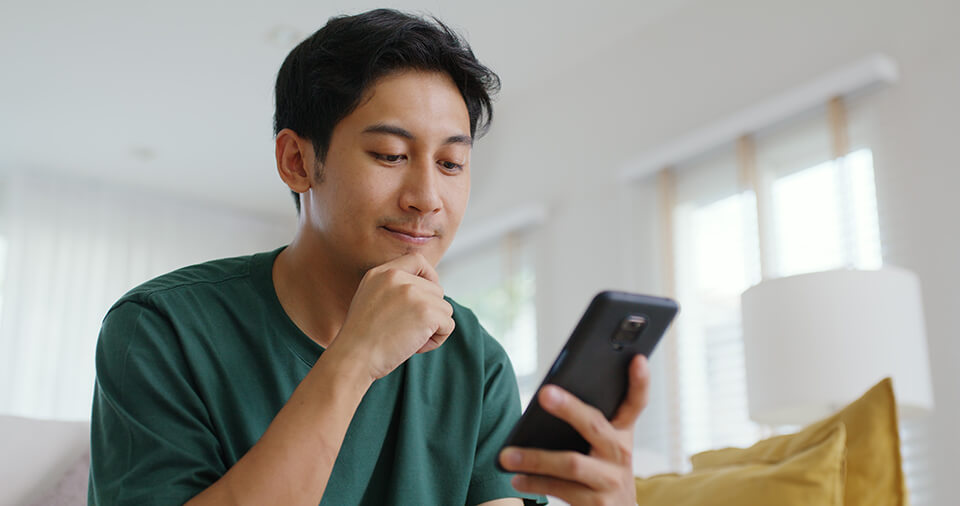 スマホ_男