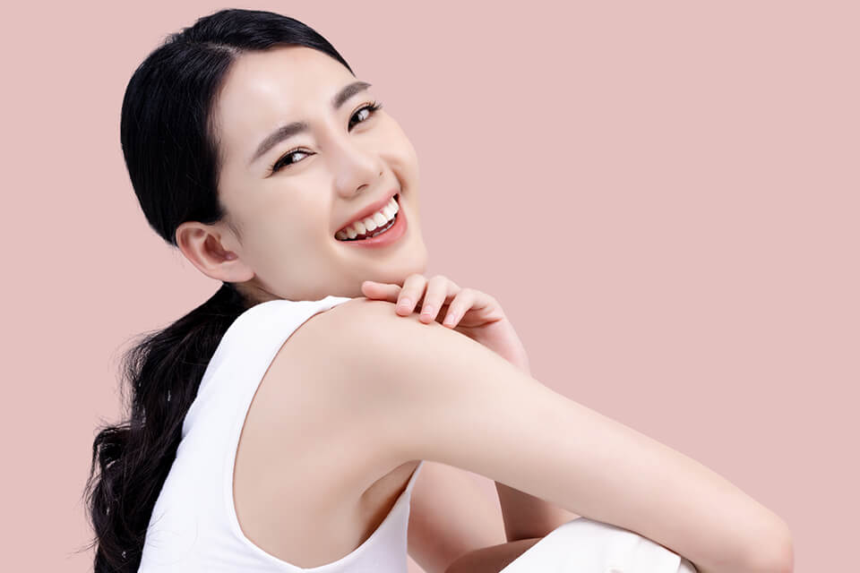 女_笑顔