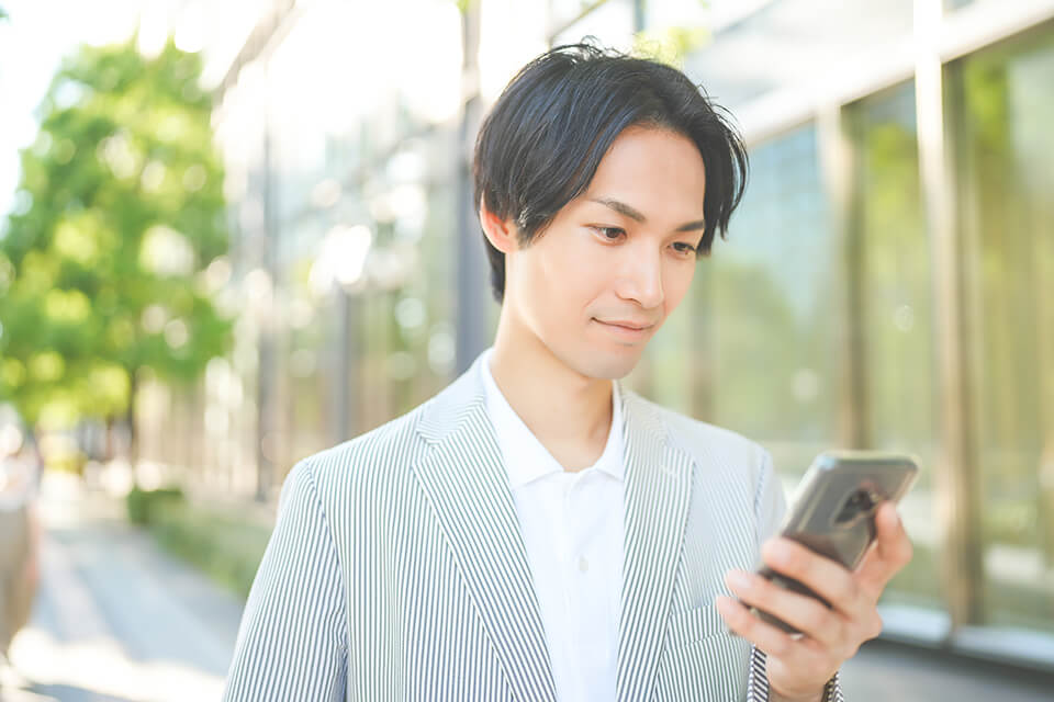 スマホ_男