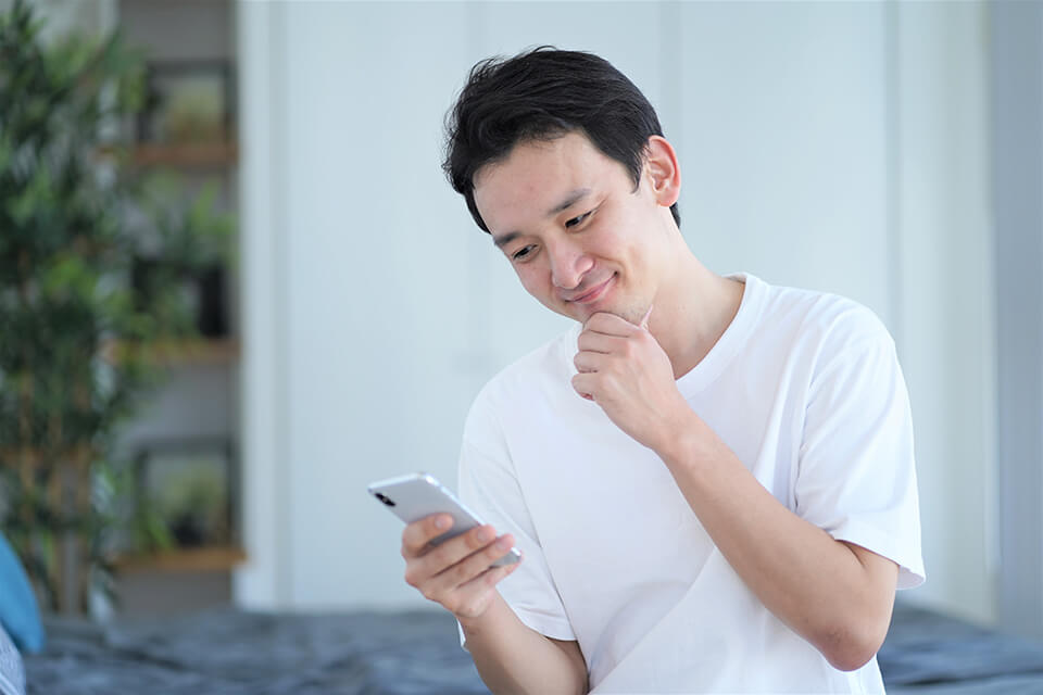 スマホ_男
