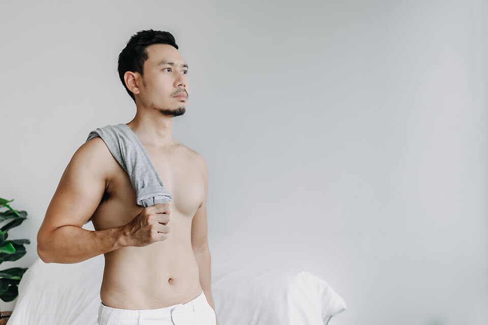 冴えない男_半裸