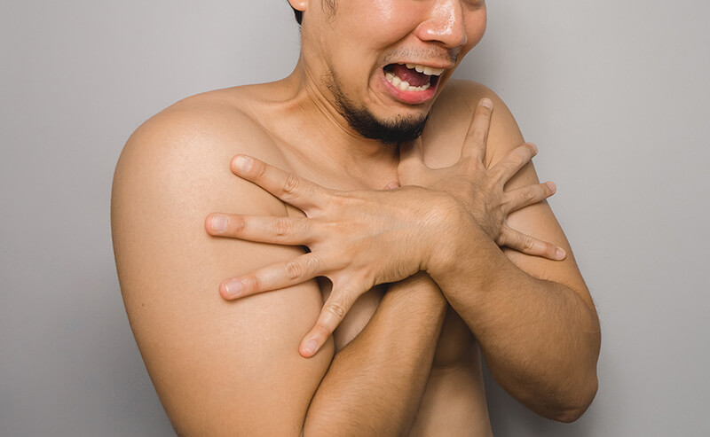 恥ずかしい男
