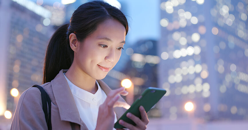 スマホ_女