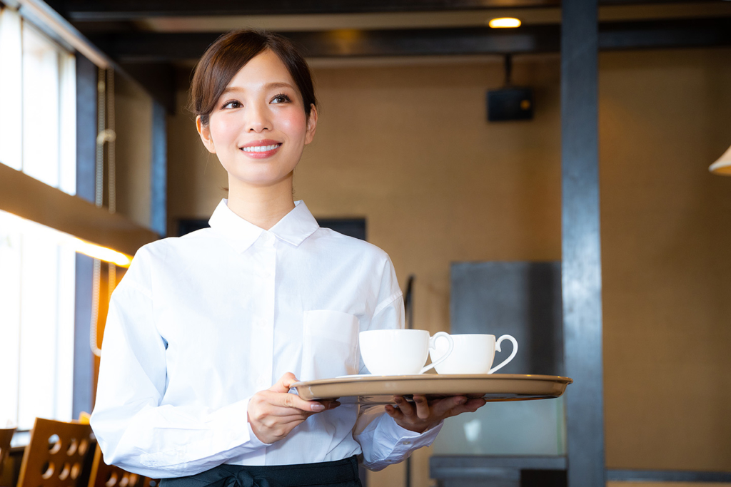 珈琲屋_女_店員