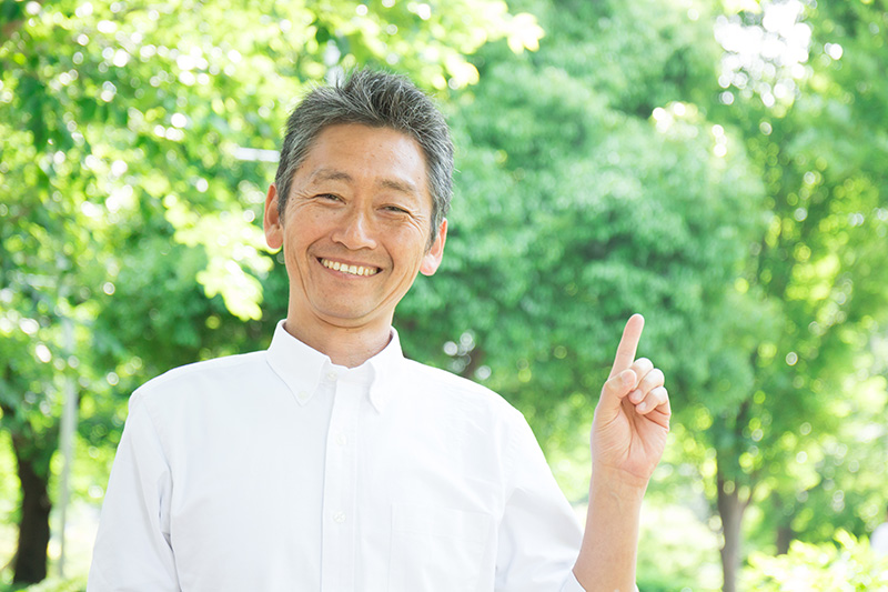 高齢の男
