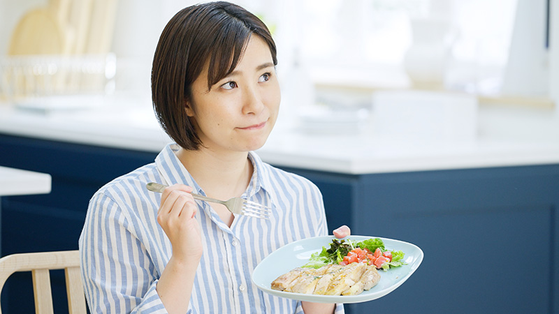 女_食事