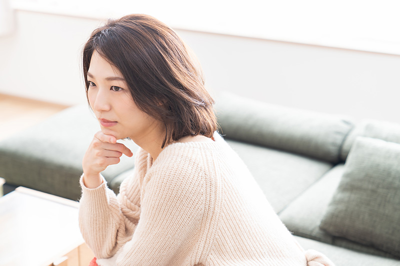 女_困った