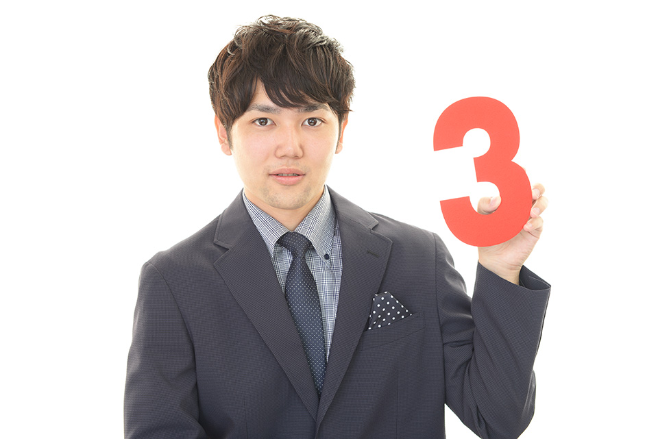 ３_男_スーツ