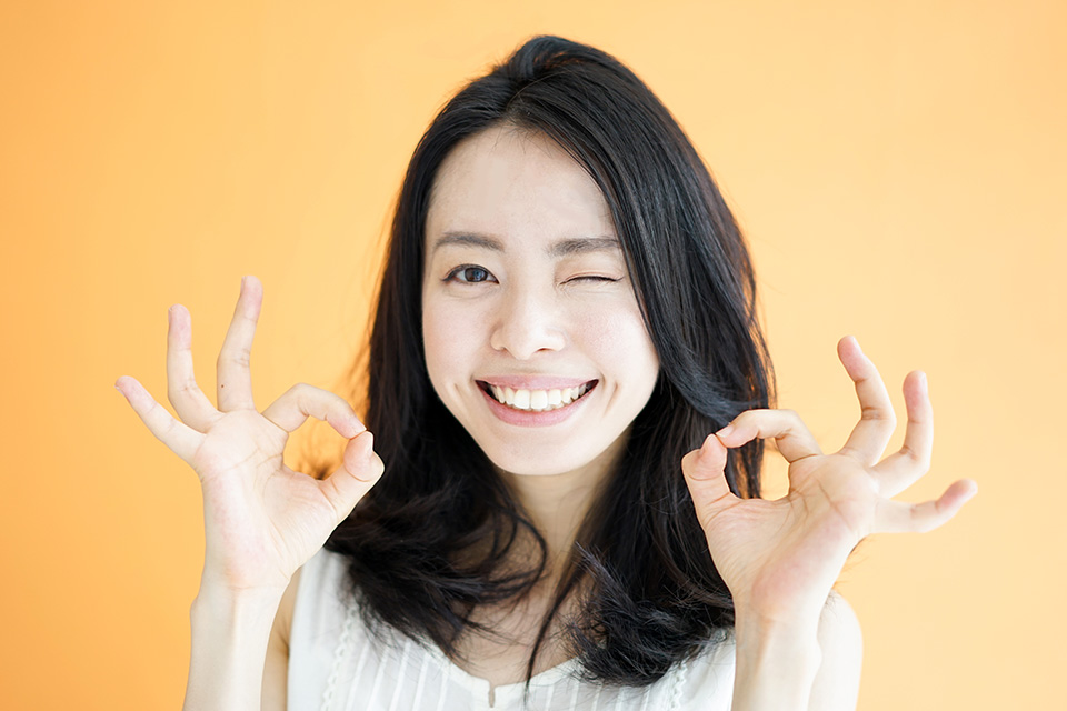 喜ぶ_女