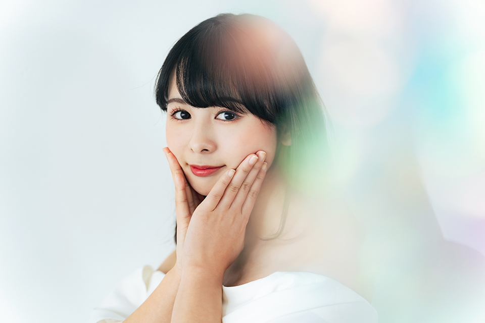 女_笑顔